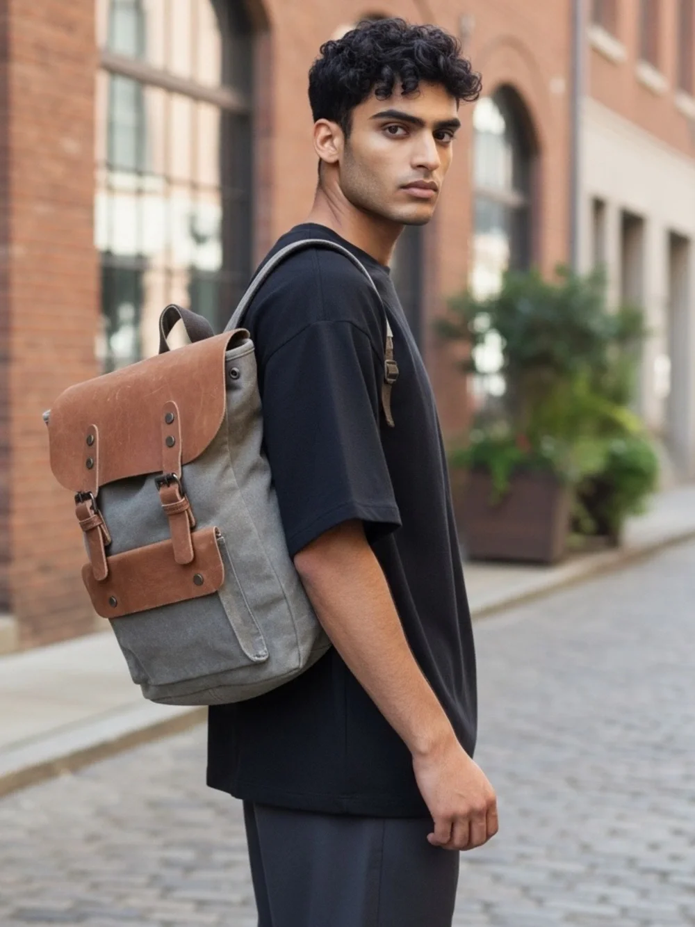 United Leather New York Cotton Canvas CowhideLeather UNISEX Backpack Taupe NWOT